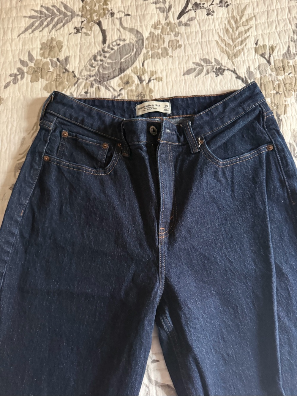 Abercrombie & Fitch Dark Blue Wide-Leg Jeans curve love - Picture 3 of 4